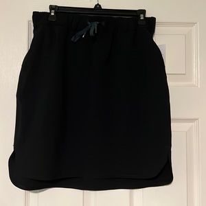NWT lulu lemon on the fly skirt
